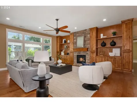 13001 NW 49th Avenue Vancouver WA 98685