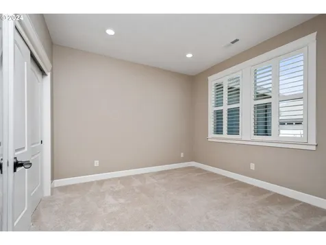 13001 NW 49th Avenue Vancouver WA 98685