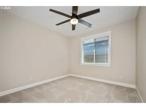 13001 NW 49th Avenue Vancouver WA 98685