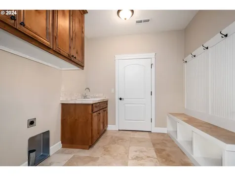 13001 NW 49th Avenue Vancouver WA 98685
