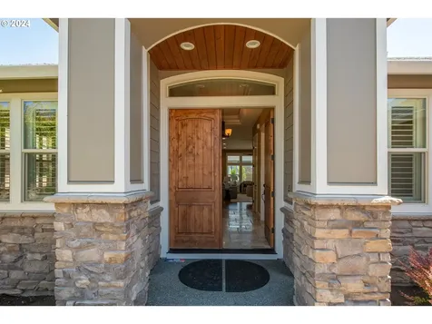 13001 NW 49th Avenue Vancouver WA 98685