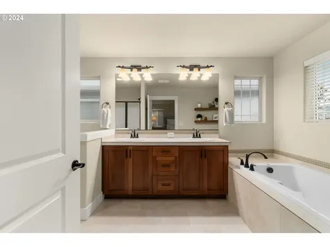 17285 SW Granita Lane Sherwood OR 97140