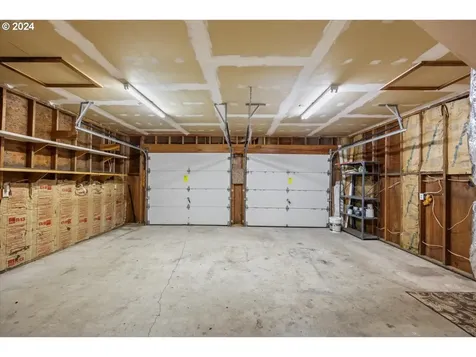 2164 NE Tahoe Avenue Roseburg OR 97470