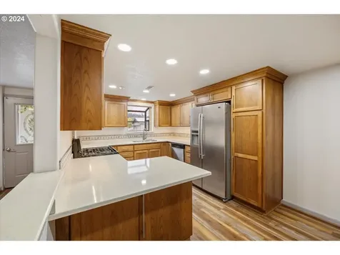 2164 NE Tahoe Avenue Roseburg OR 97470