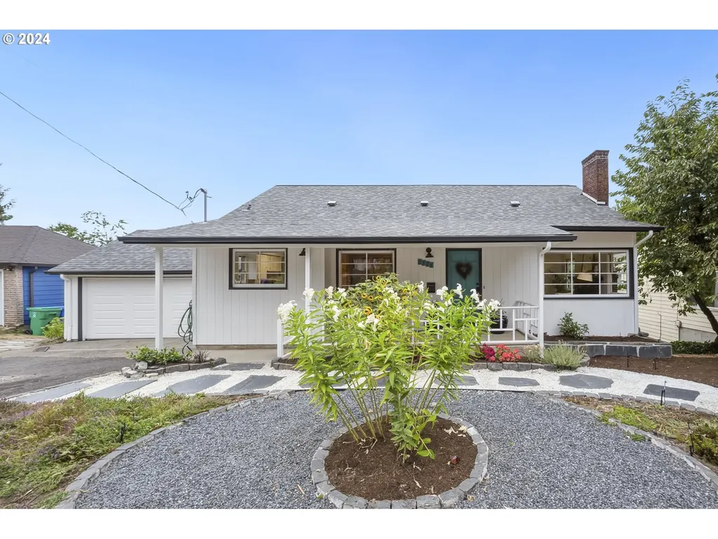 3325 Sw Primrose Street Portland OR 97219