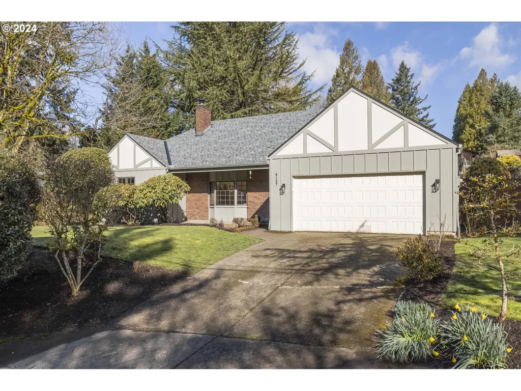 6127 Sw Nevada Court Portland OR 97219