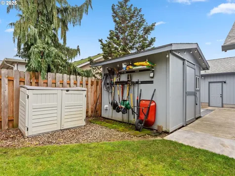 10600 NE 19th Street Vancouver WA 98664