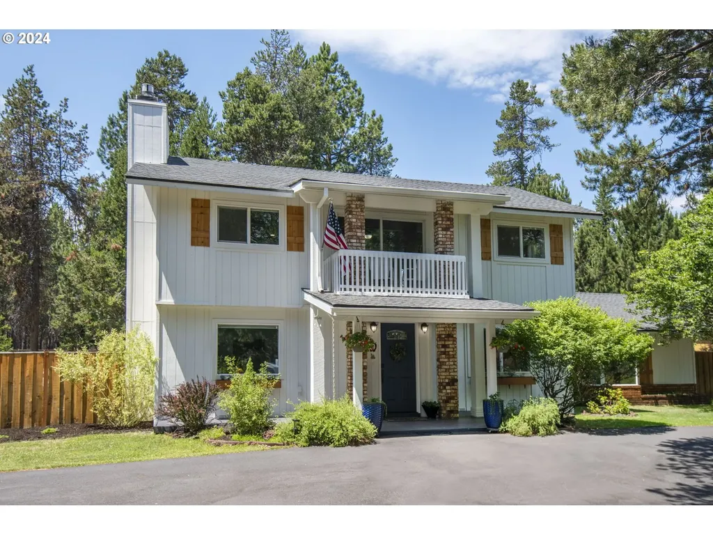 56699 Lunar Drive Bend OR 97707