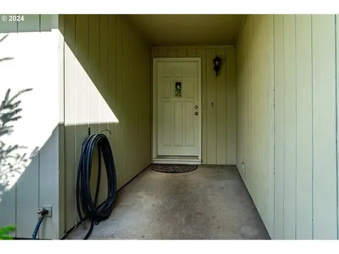 591 Nw Witham Drive Corvallis OR 97330