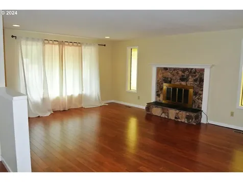 591 Nw Witham Drive Corvallis OR 97330