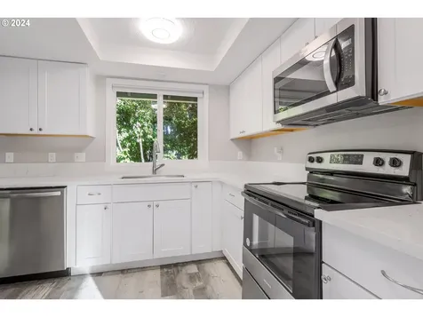 15223 NE Beech Court Portland OR 97230