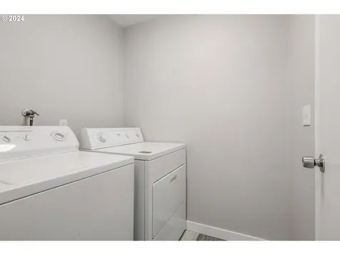 15223 NE Beech Court Portland OR 97230