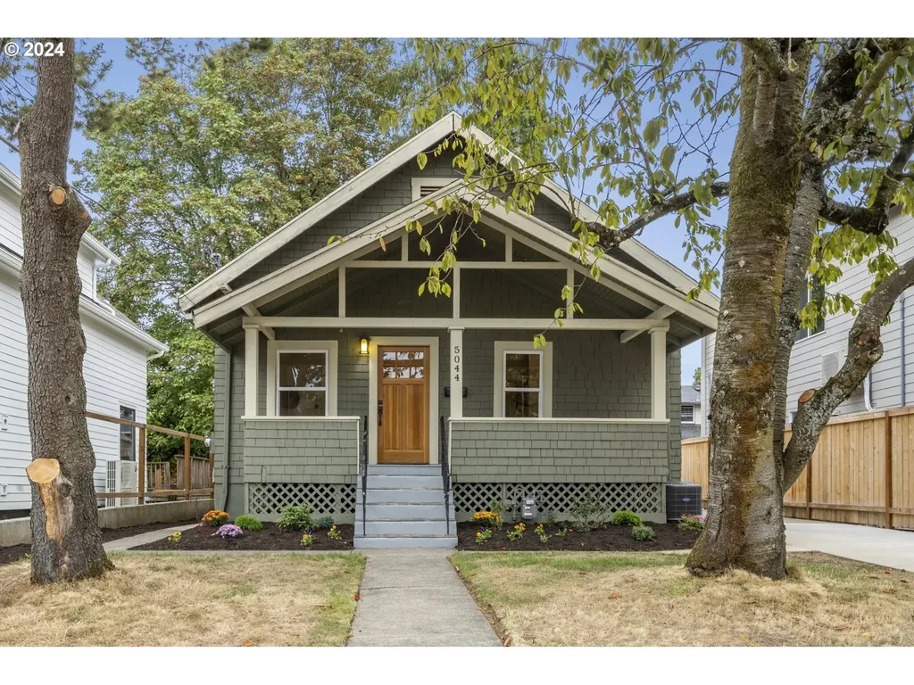 5044 Ne 14th Avenue Portland OR 97211