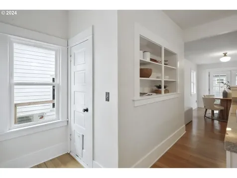 5044 Ne 14th Avenue Portland OR 97211