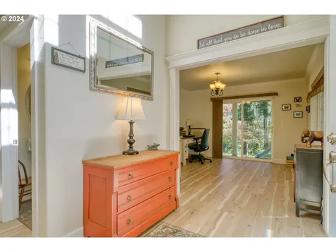 30580 Cater Road Scappoose OR 97056