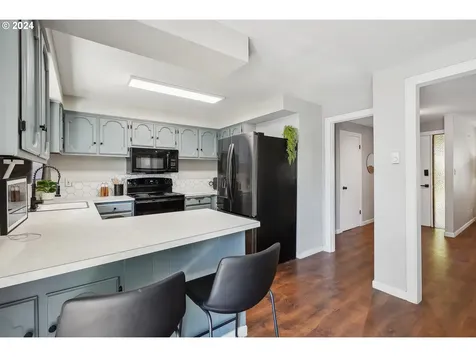 13608 Gaffney Lane Oregon City OR 97045