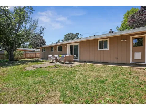 13608 Gaffney Lane Oregon City OR 97045