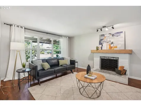 13608 Gaffney Lane Oregon City OR 97045