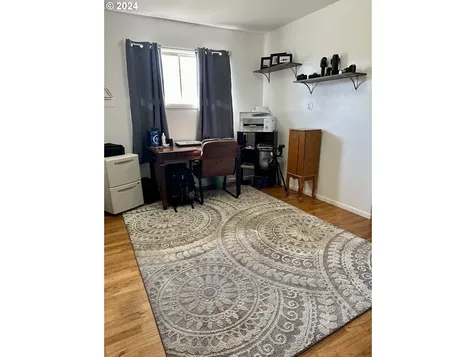 311 NW Morgan Avenue Winston OR 97496