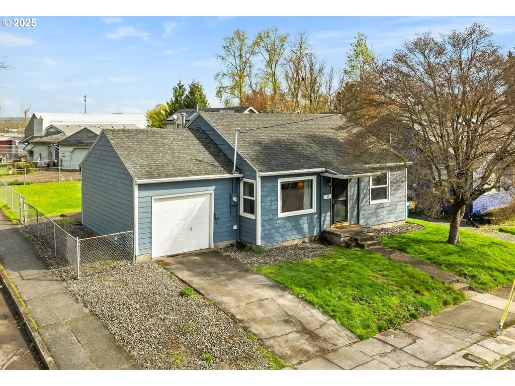 1105 N Watts Street Portland OR 97217