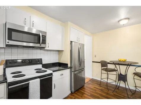 1105 N Watts Street Portland OR 97217