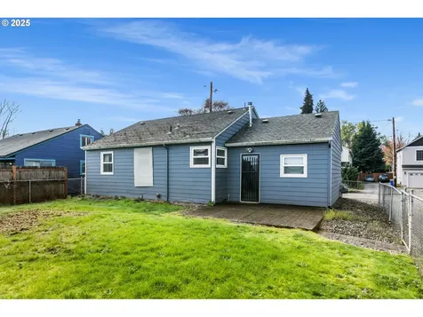 1105 N Watts Street Portland OR 97217