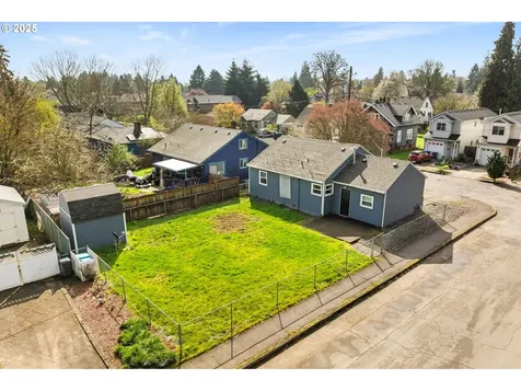 1105 N Watts Street Portland OR 97217