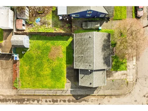 1105 N Watts Street Portland OR 97217