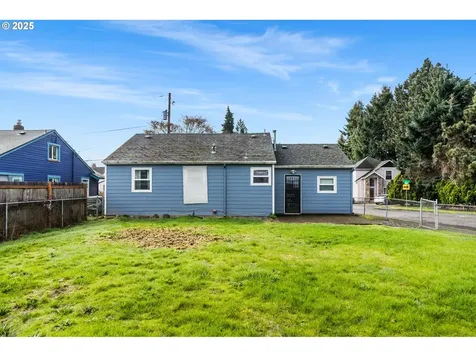 1105 N Watts Street Portland OR 97217