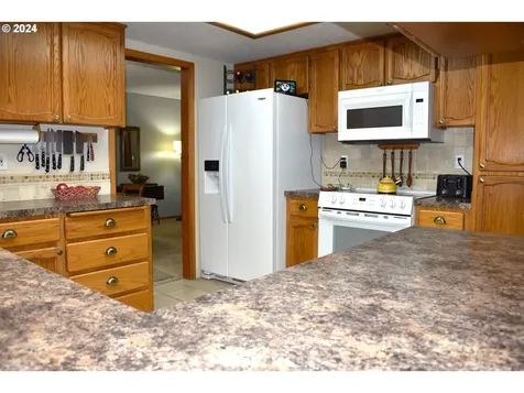 2261 NE 205th Avenue Fairview OR 97024