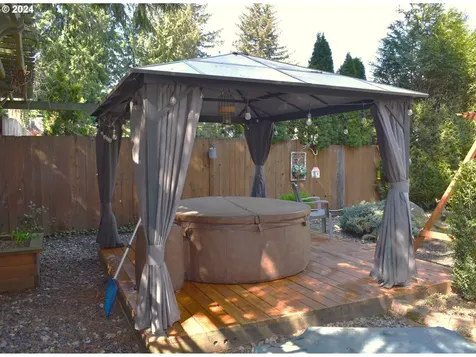 2261 NE 205th Avenue Fairview OR 97024