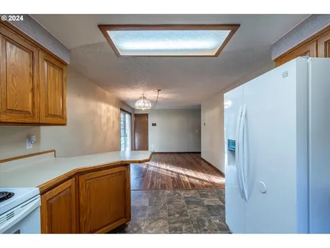 2455 Commercial Street North Bend OR 97459
