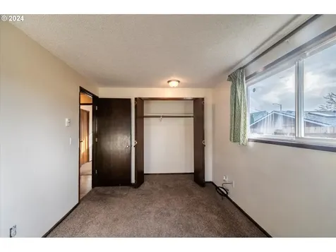 2455 Commercial Street North Bend OR 97459