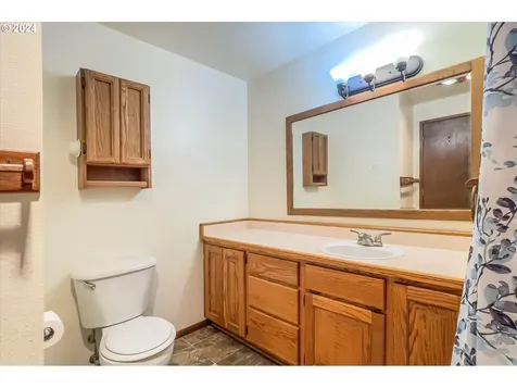 2455 Commercial Street North Bend OR 97459