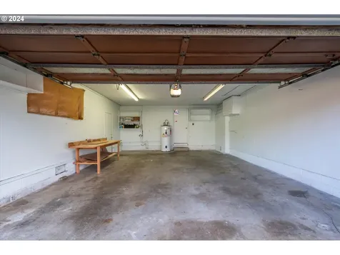 2455 Commercial Street North Bend OR 97459