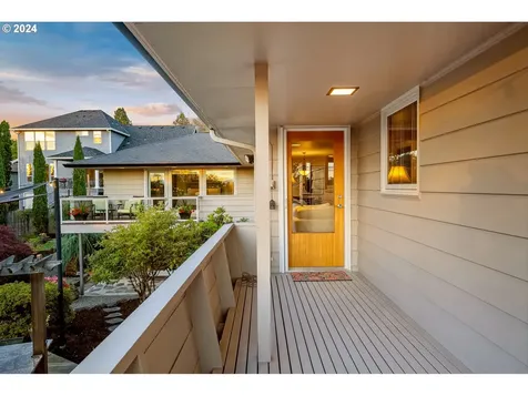 9435 Se Clatsop Street Portland OR 97266