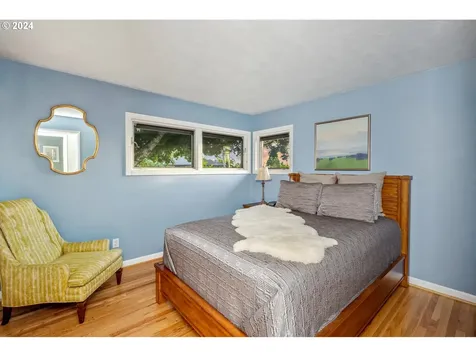 9435 Se Clatsop Street Portland OR 97266