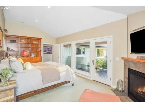 9435 Se Clatsop Street Portland OR 97266
