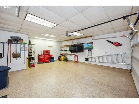 9435 Se Clatsop Street Portland OR 97266
