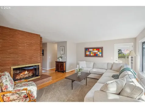 9435 Se Clatsop Street Portland OR 97266
