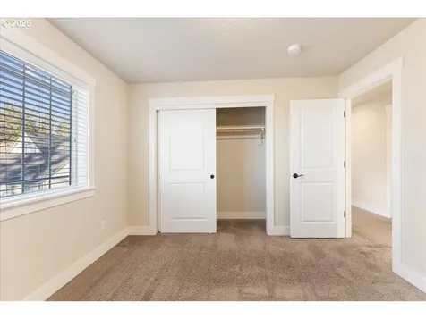 15183 NW Rossetta Street Portland OR 97229