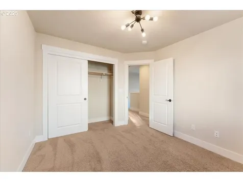 15183 NW Rossetta Street Portland OR 97229
