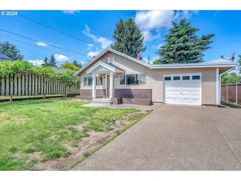 8919 N Mckenna Avenue Portland OR 97203
