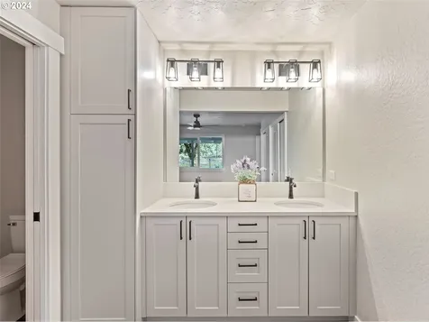 123 Desiree Road Longview WA 98632