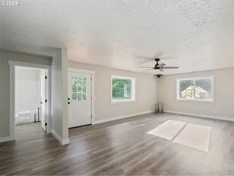 123 Desiree Road Longview WA 98632