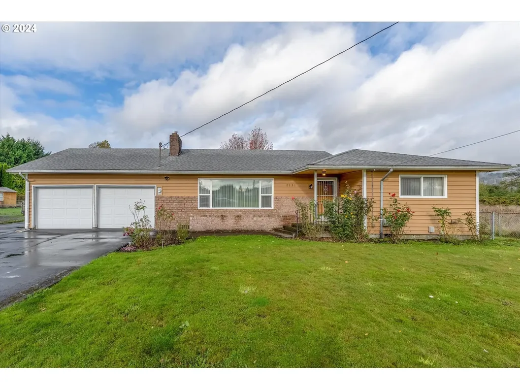 2121 46th Avenue Longview WA 98632