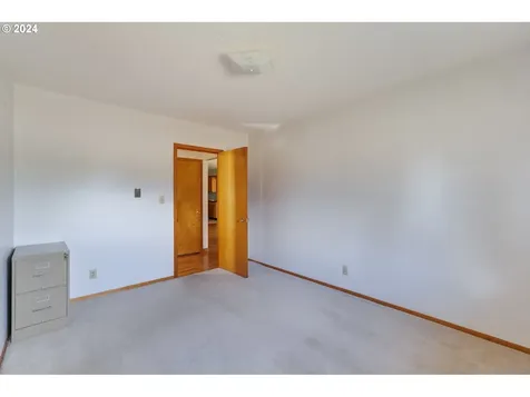 2121 46th Avenue Longview WA 98632