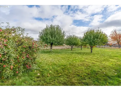 2121 46th Avenue Longview WA 98632