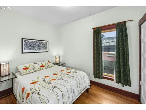 610 NE Webster Street Portland OR 97211