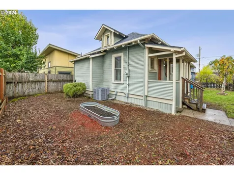 610 NE Webster Street Portland OR 97211